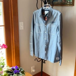 Men’s long sleeve shirt